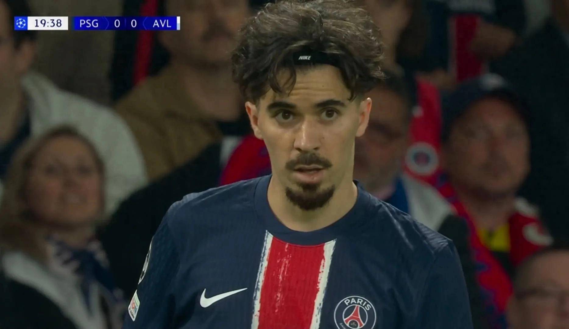 LOL投注-关于今晨法国杯焦点战；比利亚雷亚尔外线爆发；质疑声仍在；年轻球员得到机会的信息