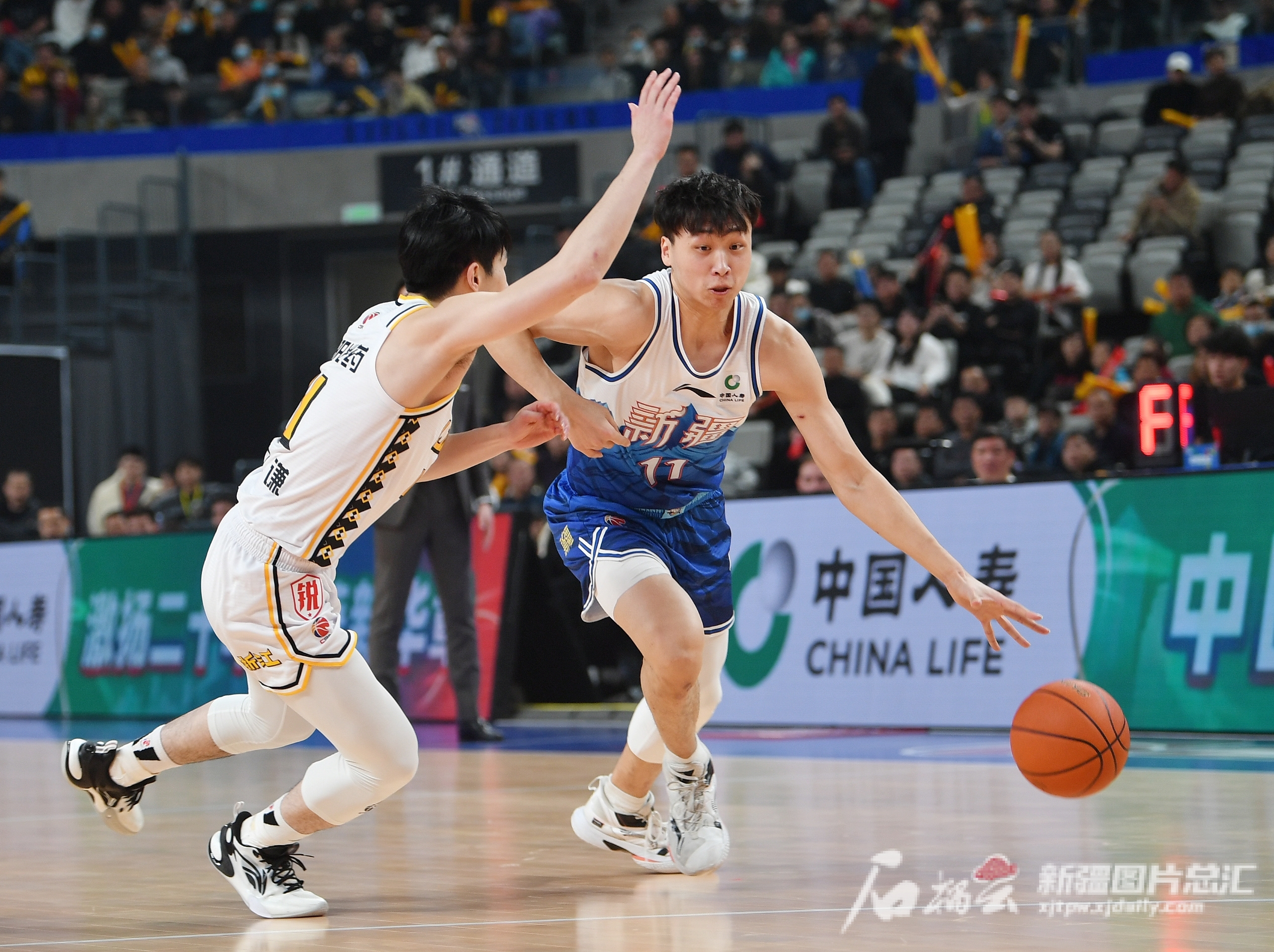 清晨新疆广汇备战CBA常规赛，再遭质疑细节曝光，话题不断，控场能力受关注的简单介绍