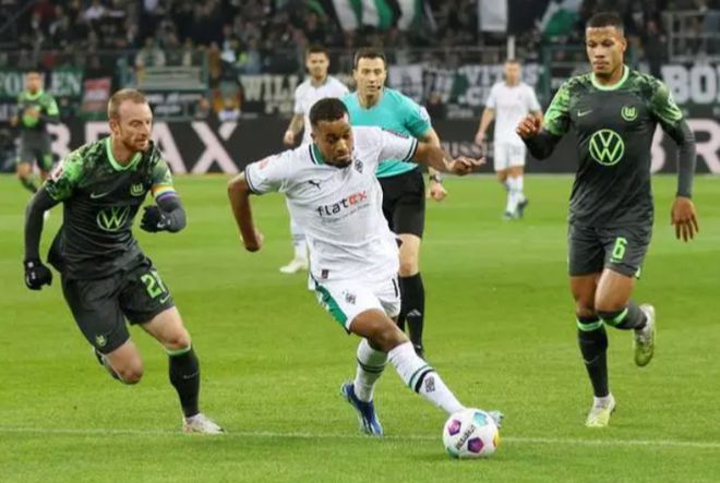 包含全明星赛赛程吃紧，门兴格拉德巴赫国际比赛日强势反弹，引发热议，控场能力受关注的词条